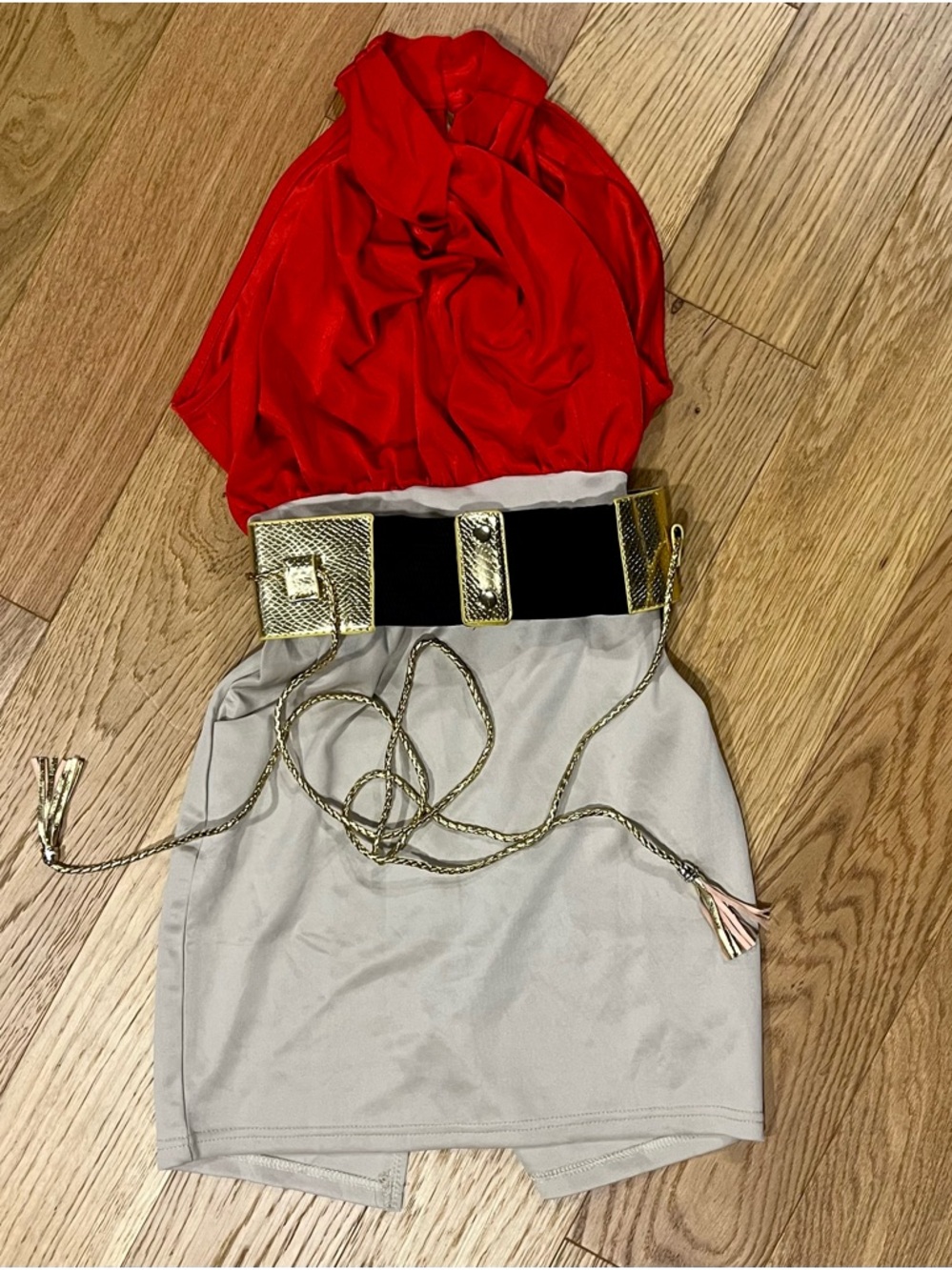 Source Unknown Red and Cream Mini Dress with Gold Chain Waist Belt